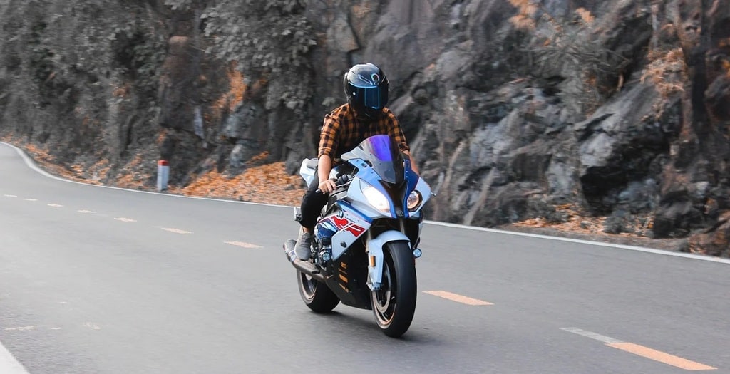Assurance moto saisonnière : ce que vous devez savoir